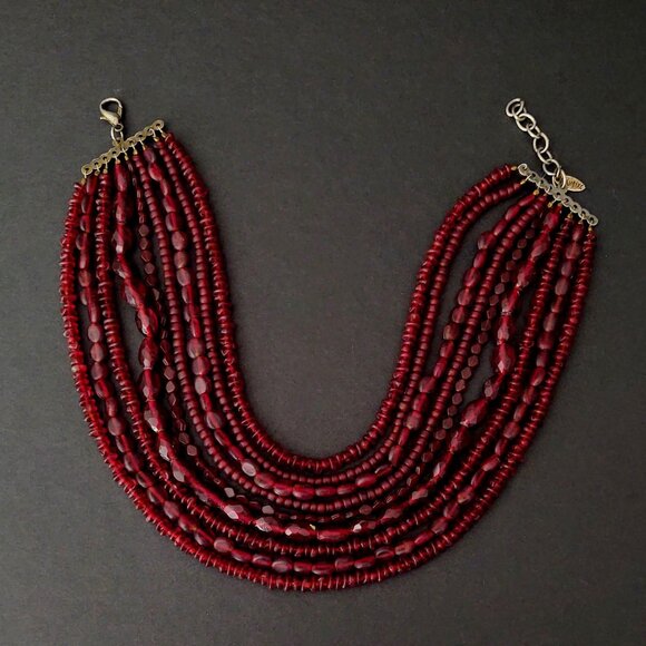 Vintage multi strand layered various red glass beaded necklace - Picture 5 of 16